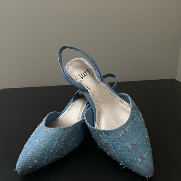 comfortable sandals for summer - Picture 1 of 5